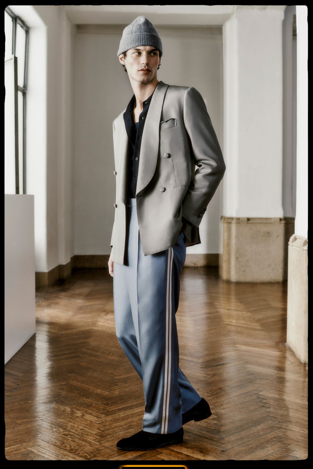 Fashion Week Milan Fall/Winter 2024 look 33 from the Brioni collection menswear