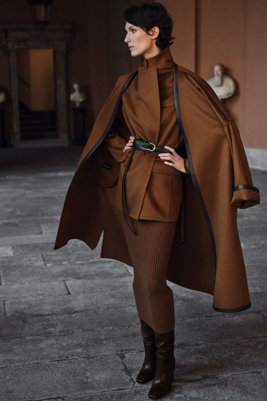 Fashion Week Milan Fall/Winter 2025 look 18 de la collection Brioni womenswear