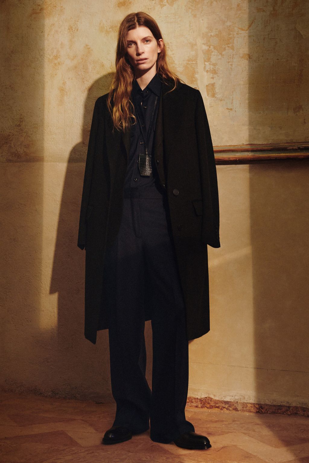 Fashion Week Milan Fall/Winter 2022 look 2 from the Brioni collection 女装