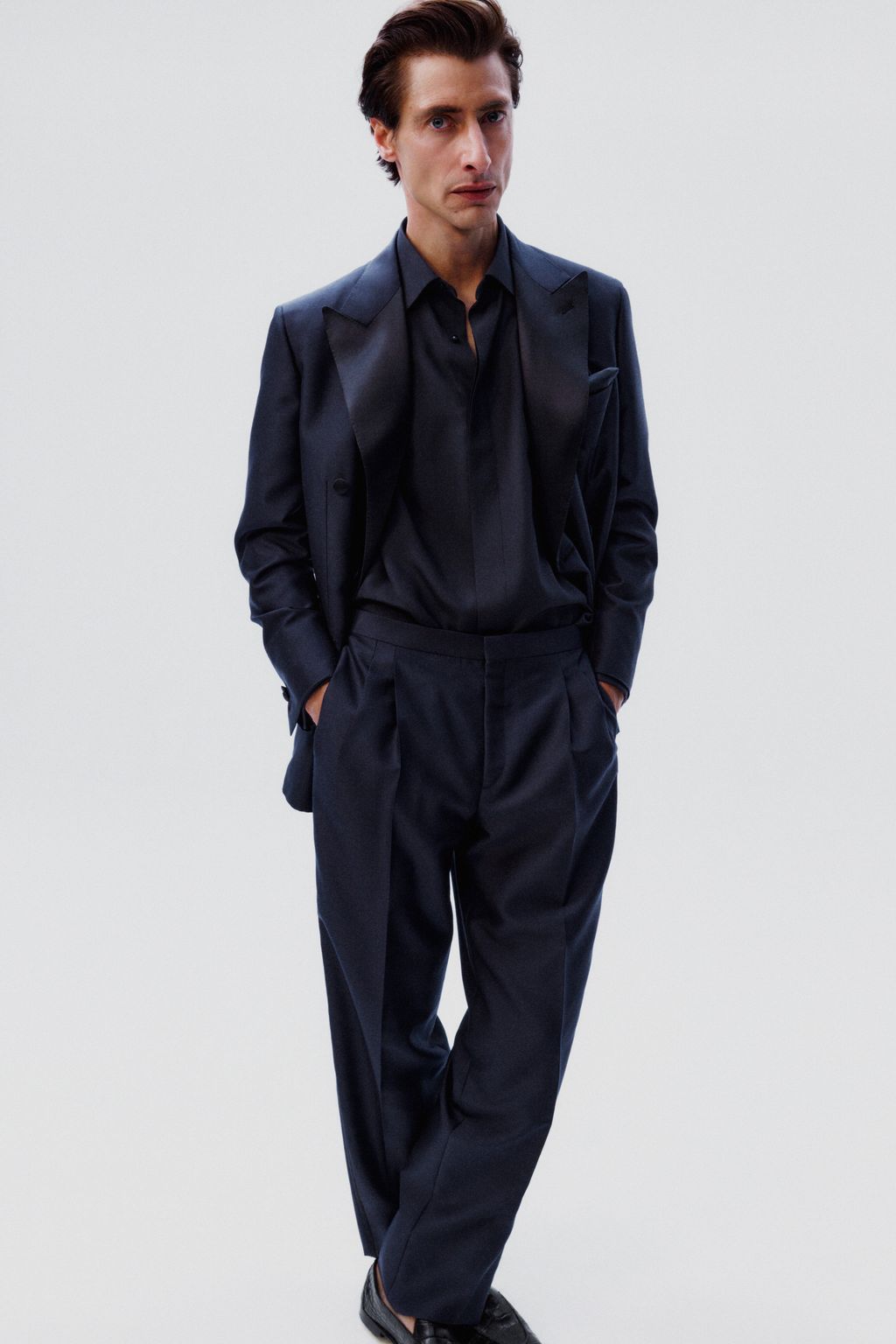 Fashion Week Milan Spring/Summer 2024 look 33 from the Brioni collection menswear