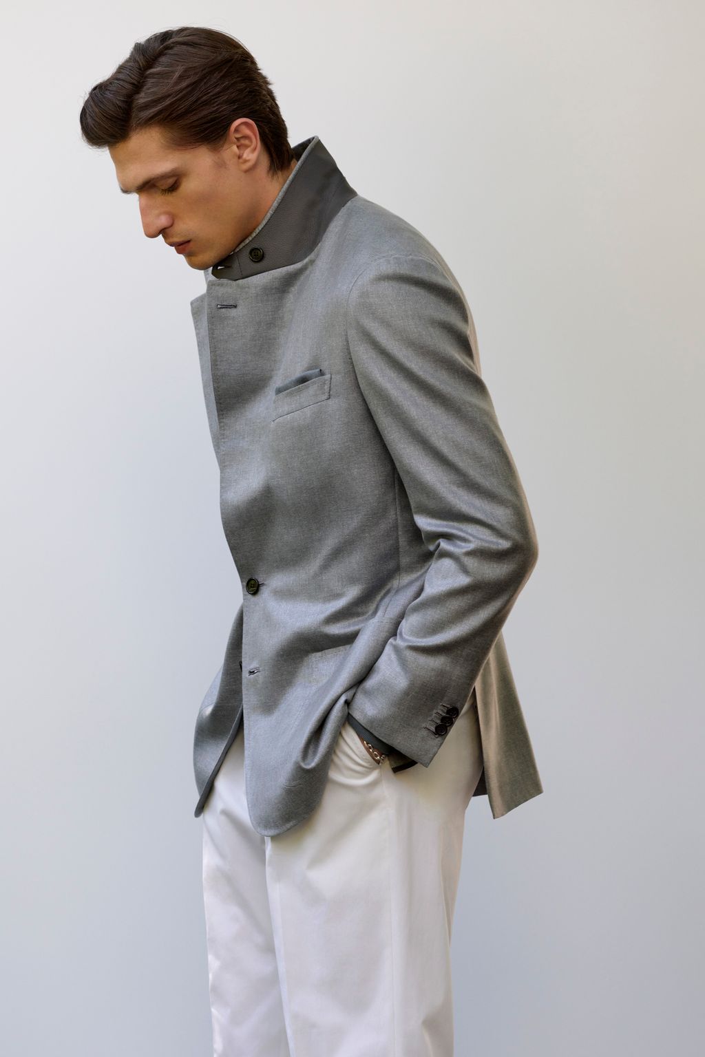 Fashion Week Milan Spring-Summer 2025 look 35 from the Brioni collection menswear