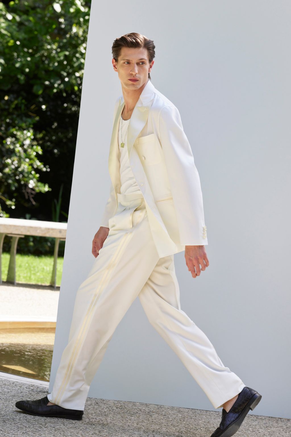 Fashion Week Milan Spring/Summer 2025 look 37 from the Brioni collection 男装