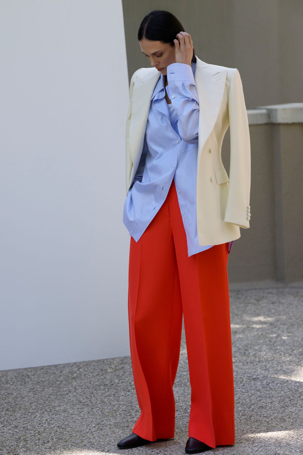 Fashion Week Milan Spring/Summer 2025 look 10 from the Brioni collection womenswear