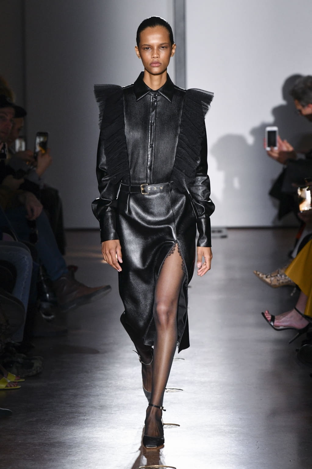 Fashion Week Milan Fall/Winter 2020 look 8 de la collection Brognano womenswear