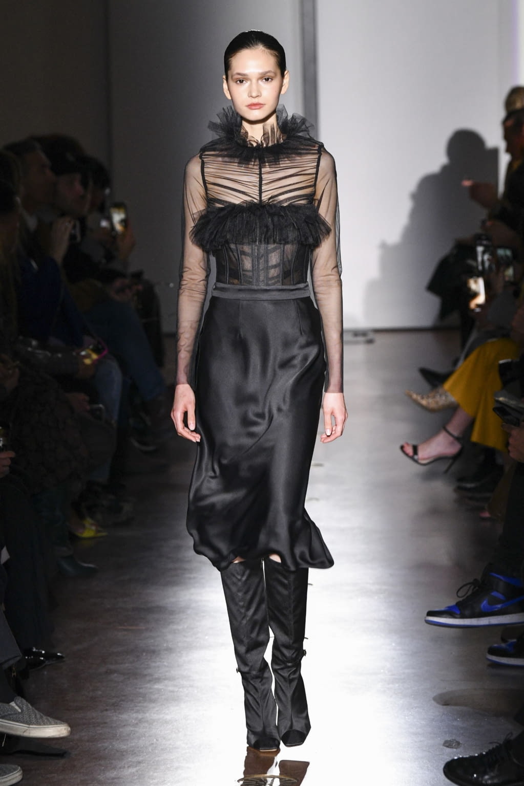 Fashion Week Milan Fall/Winter 2020 look 21 from the Brognano collection womenswear