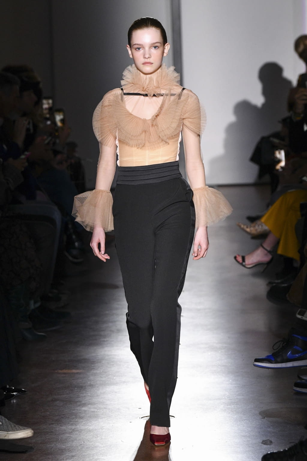 Fashion Week Milan Fall/Winter 2020 look 28 de la collection Brognano womenswear