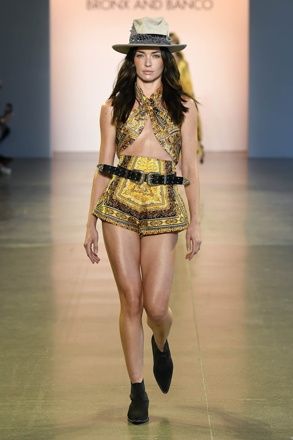 Fashion Week New York Spring/Summer 2020 look 21 from the Bronx & Banco collection womenswear