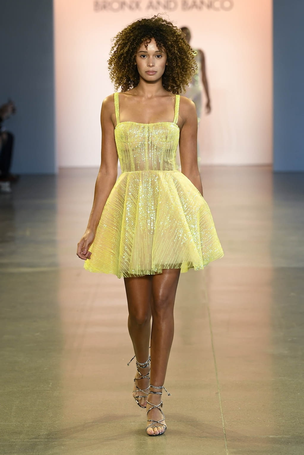 Fashion Week New York Spring/Summer 2020 look 48 de la collection Bronx & Banco womenswear
