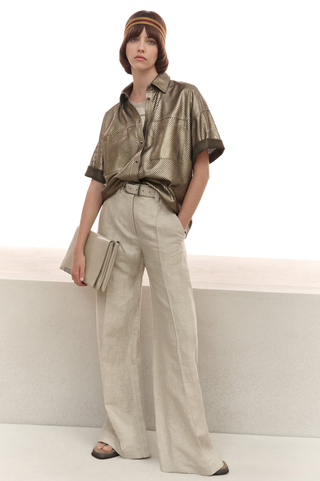 Fashion Week Milan Spring/Summer 2022 look 15 from the Brunello Cucinelli collection womenswear