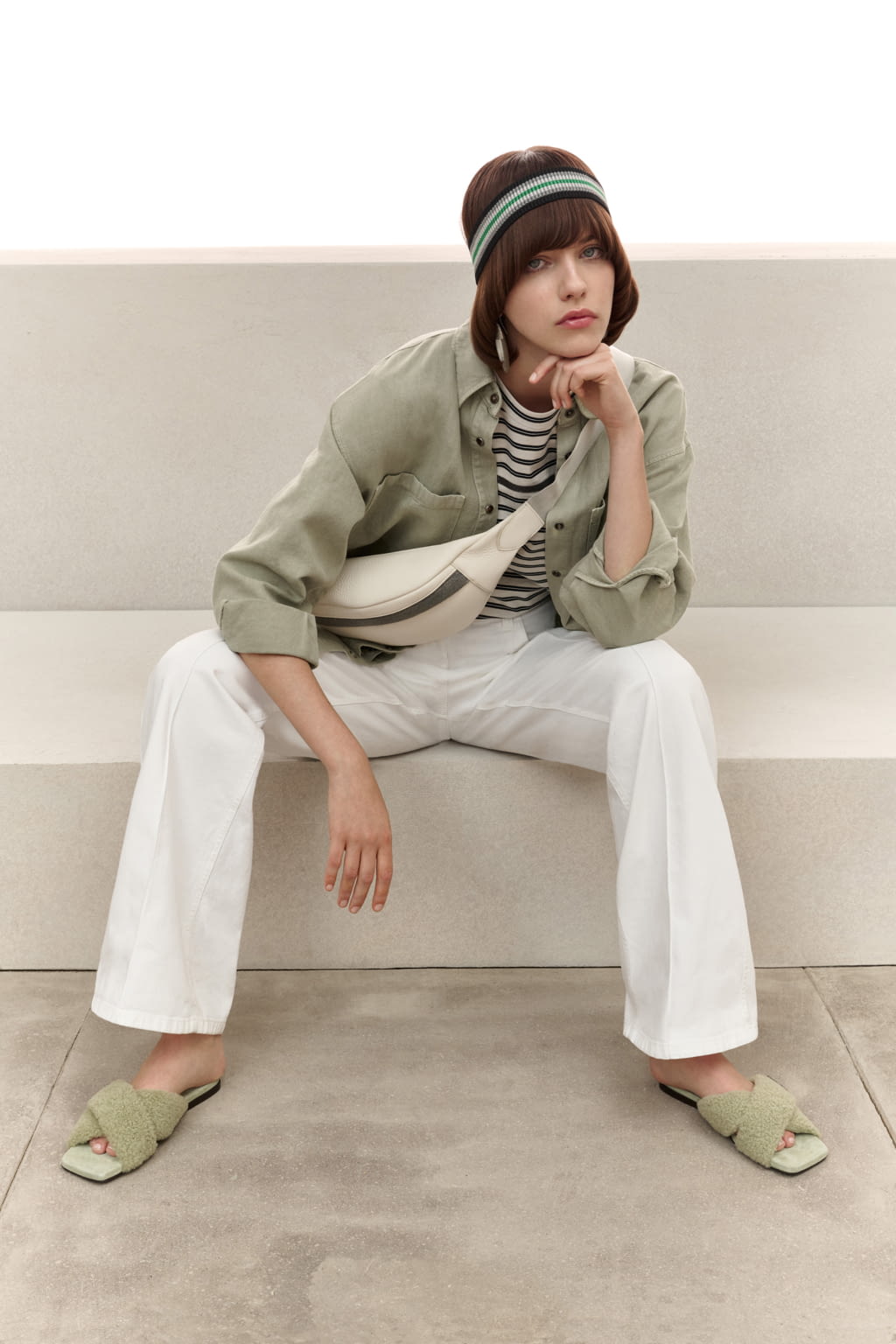 Fashion Week Milan Spring/Summer 2022 look 17 from the Brunello Cucinelli collection womenswear
