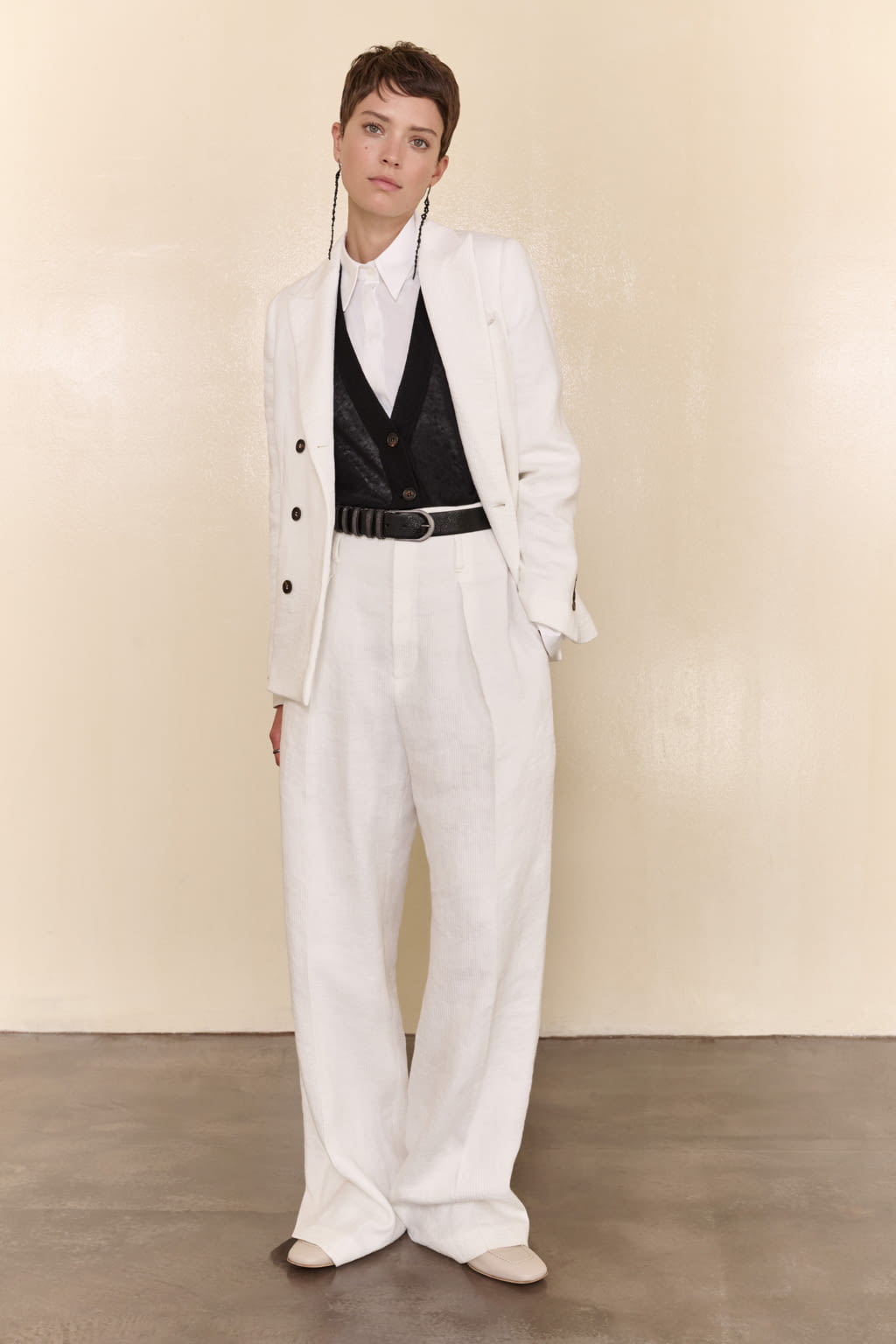 Fashion Week Milan Spring/Summer 2022 look 35 from the Brunello Cucinelli collection womenswear
