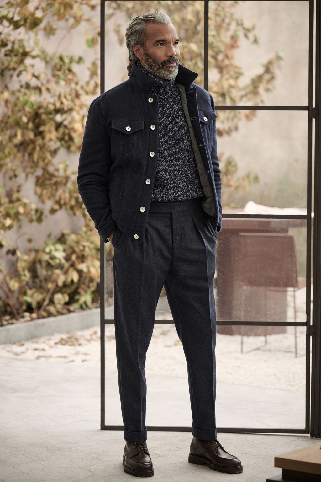 Fashion Week Milan Fall/Winter 2023 look 2 from the Brunello Cucinelli collection menswear