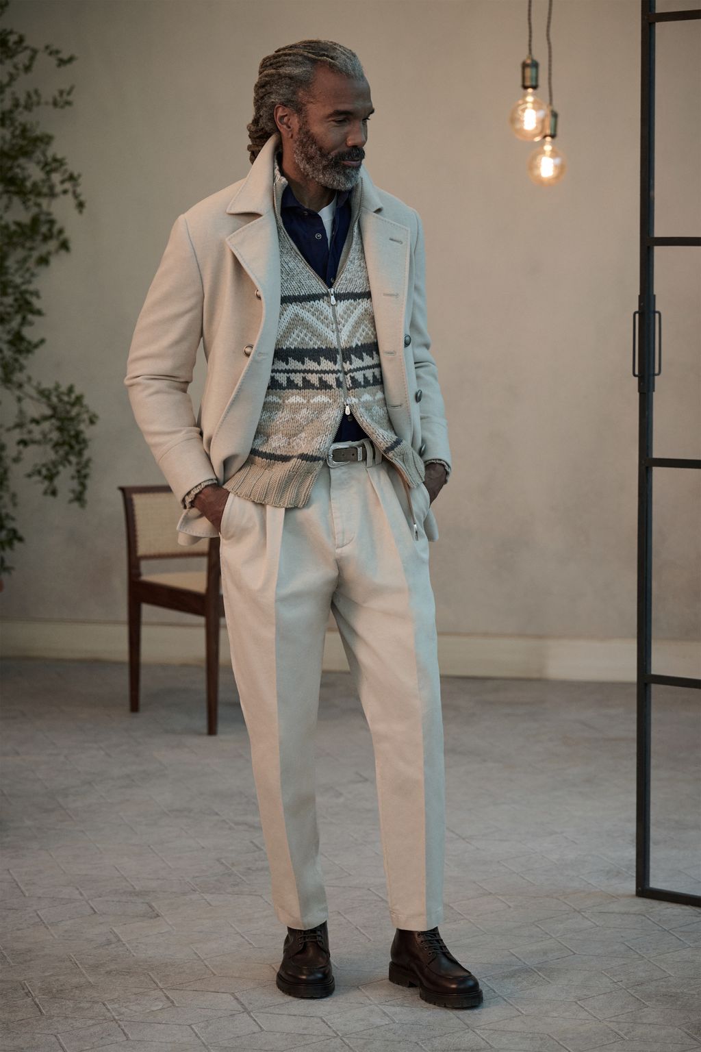 Fashion Week Milan Fall/Winter 2023 look 4 from the Brunello Cucinelli collection menswear