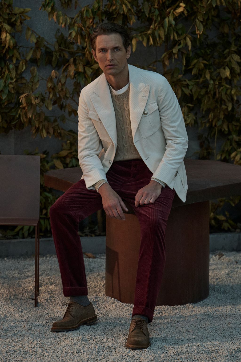 Fashion Week Milan Fall/Winter 2023 look 21 from the Brunello Cucinelli collection menswear