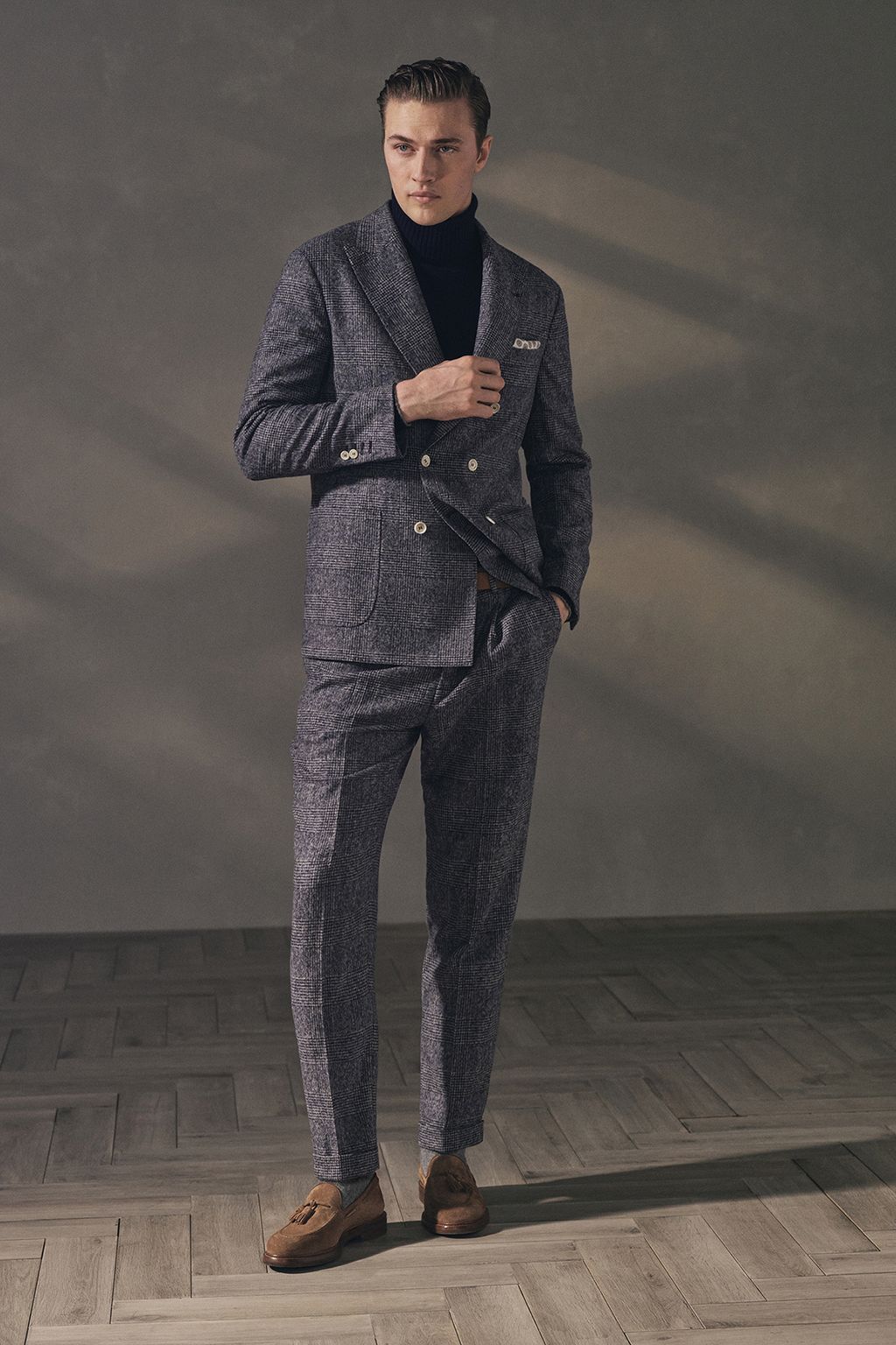 Fashion Week Milan Fall/Winter 2024 look 23 from the Brunello Cucinelli collection menswear