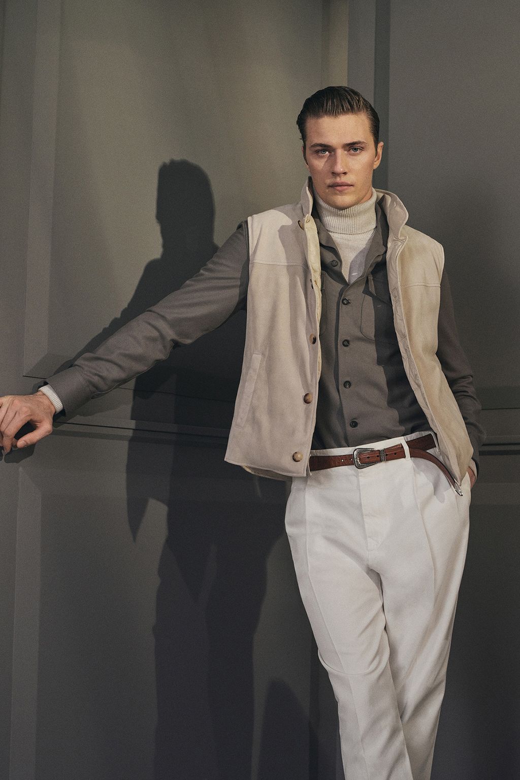 Fashion Week Milan Fall/Winter 2024 look 27 from the Brunello Cucinelli collection menswear