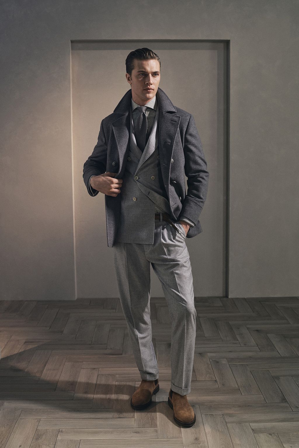 Fashion Week Milan Fall/Winter 2024 look 37 from the Brunello Cucinelli collection menswear