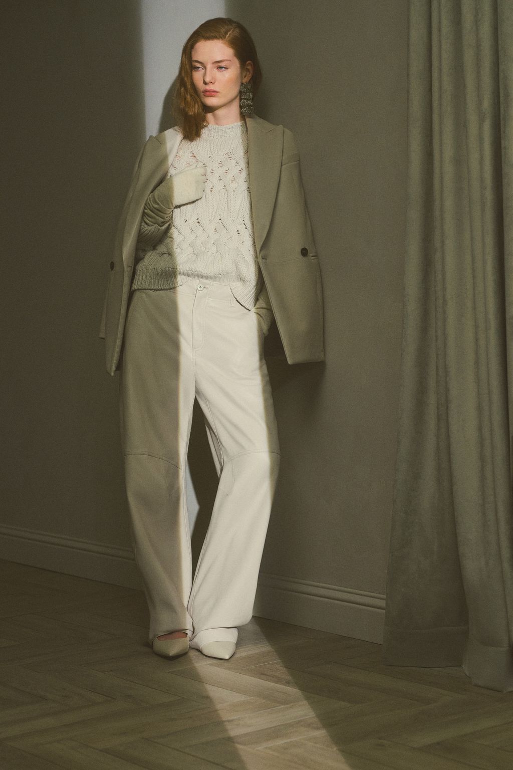 Fashion Week Milan Fall/Winter 2024 look 35 from the Brunello Cucinelli collection womenswear