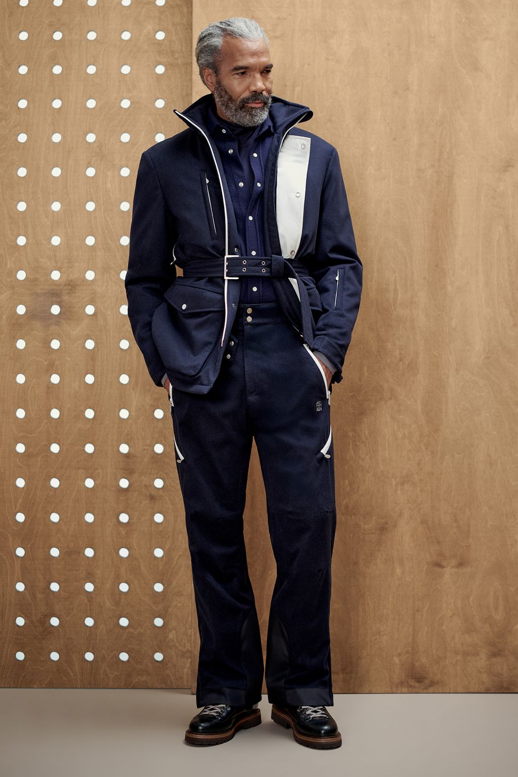 Fashion Week Milan Fall/Winter 2025 look 44 from the Brunello Cucinelli collection 男装