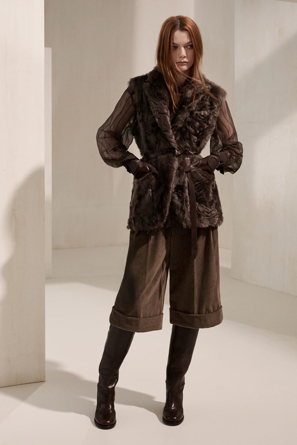 Fashion Week Milan Fall/Winter 2025 look 5 from the Brunello Cucinelli collection 女装