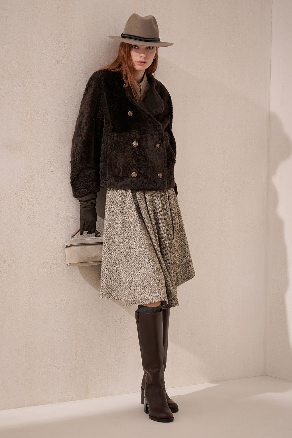 Fashion Week Milan Fall/Winter 2025 look 22 from the Brunello Cucinelli collection 女装