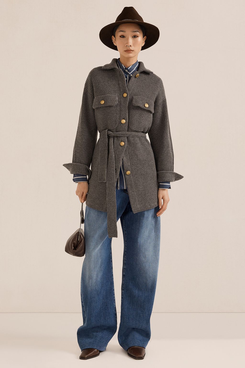 Fashion Week Milan Fall/Winter 2025 look 28 from the Brunello Cucinelli collection womenswear