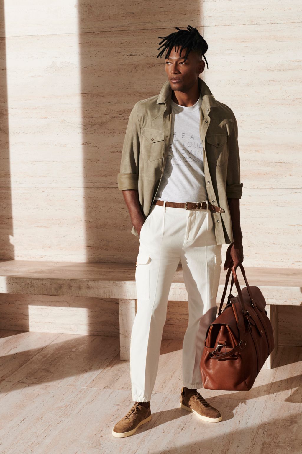 Fashion Week Milan Spring/Summer 2023 look 19 from the Brunello Cucinelli collection menswear