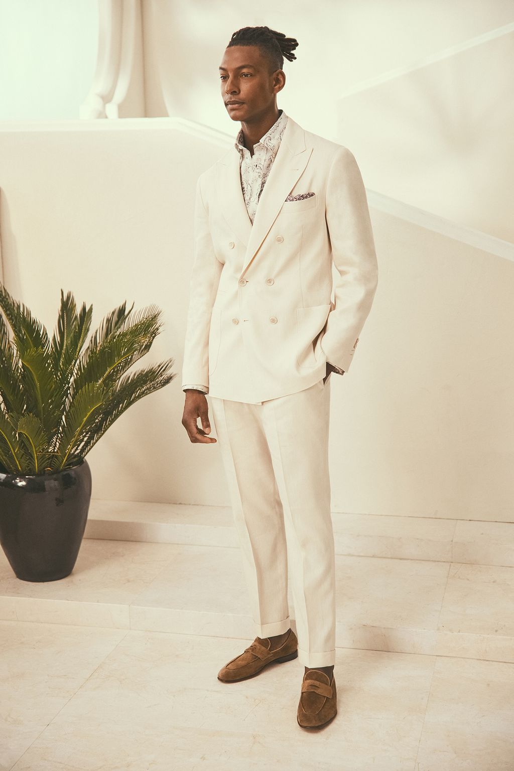 Fashion Week Milan Spring/Summer 2024 look 12 from the Brunello Cucinelli collection menswear
