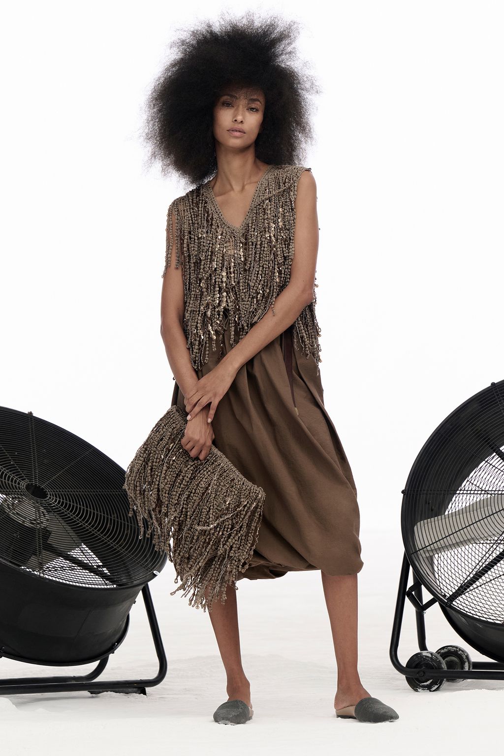 Fashion Week Milan Spring/Summer 2025 look 2 from the Brunello Cucinelli collection 女装