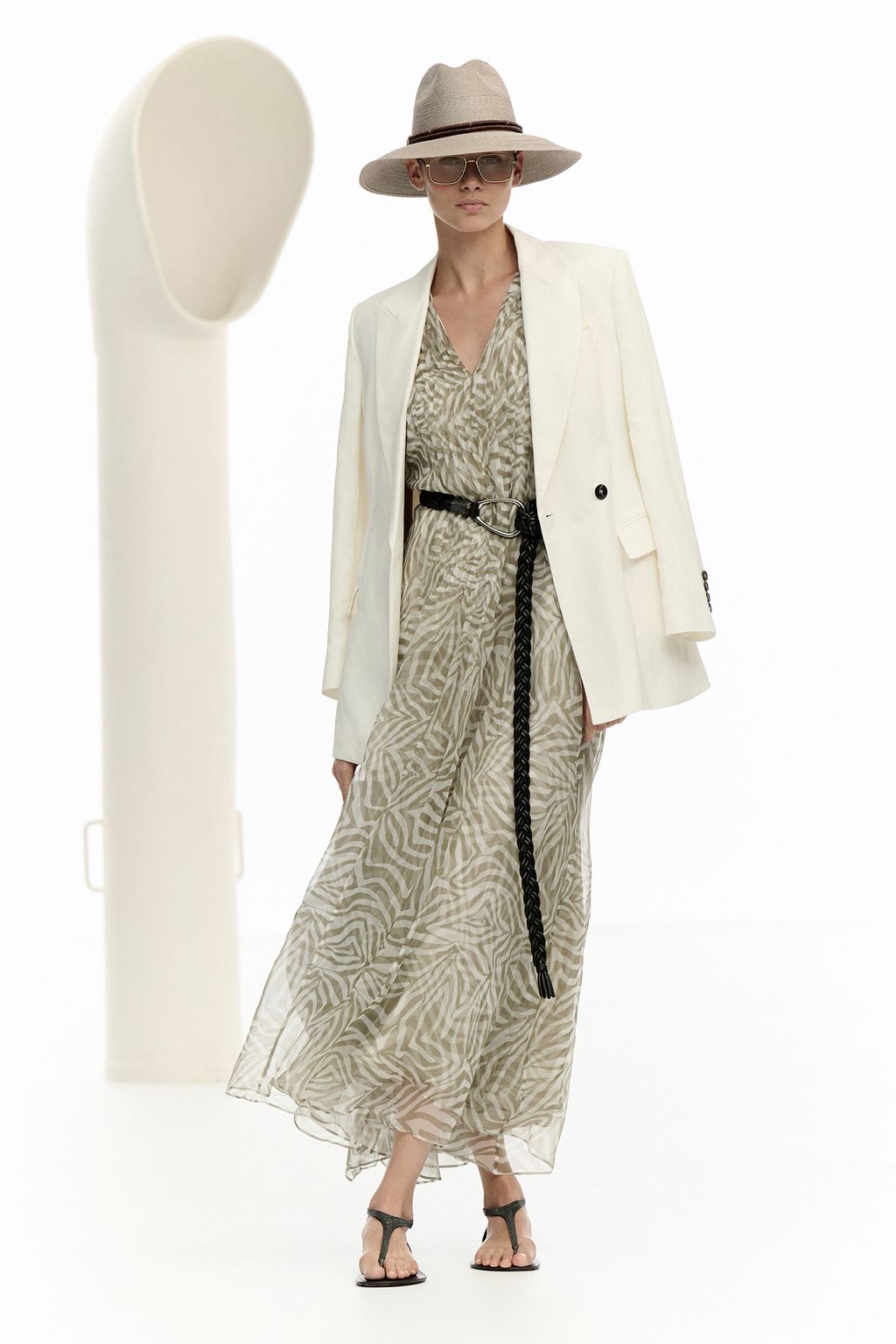 Fashion Week Milan Spring/Summer 2025 look 34 from the Brunello Cucinelli collection womenswear