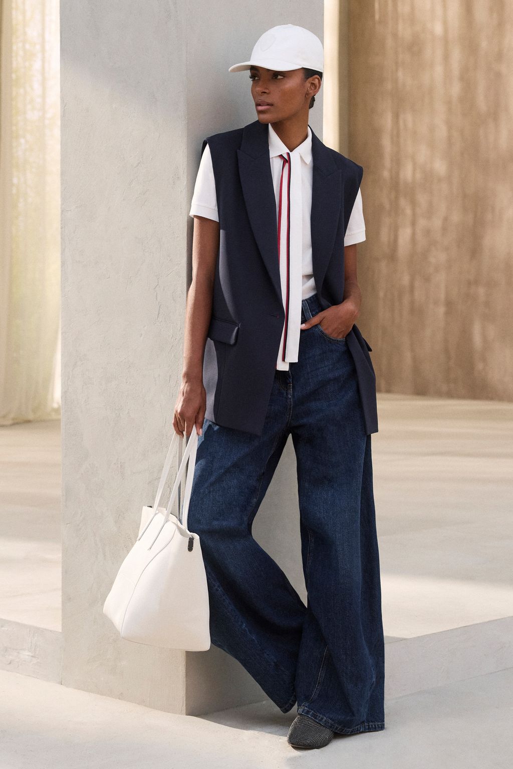 Fashion Week Milan Spring/Summer 2026 look 38 from the Brunello Cucinelli collection 女装