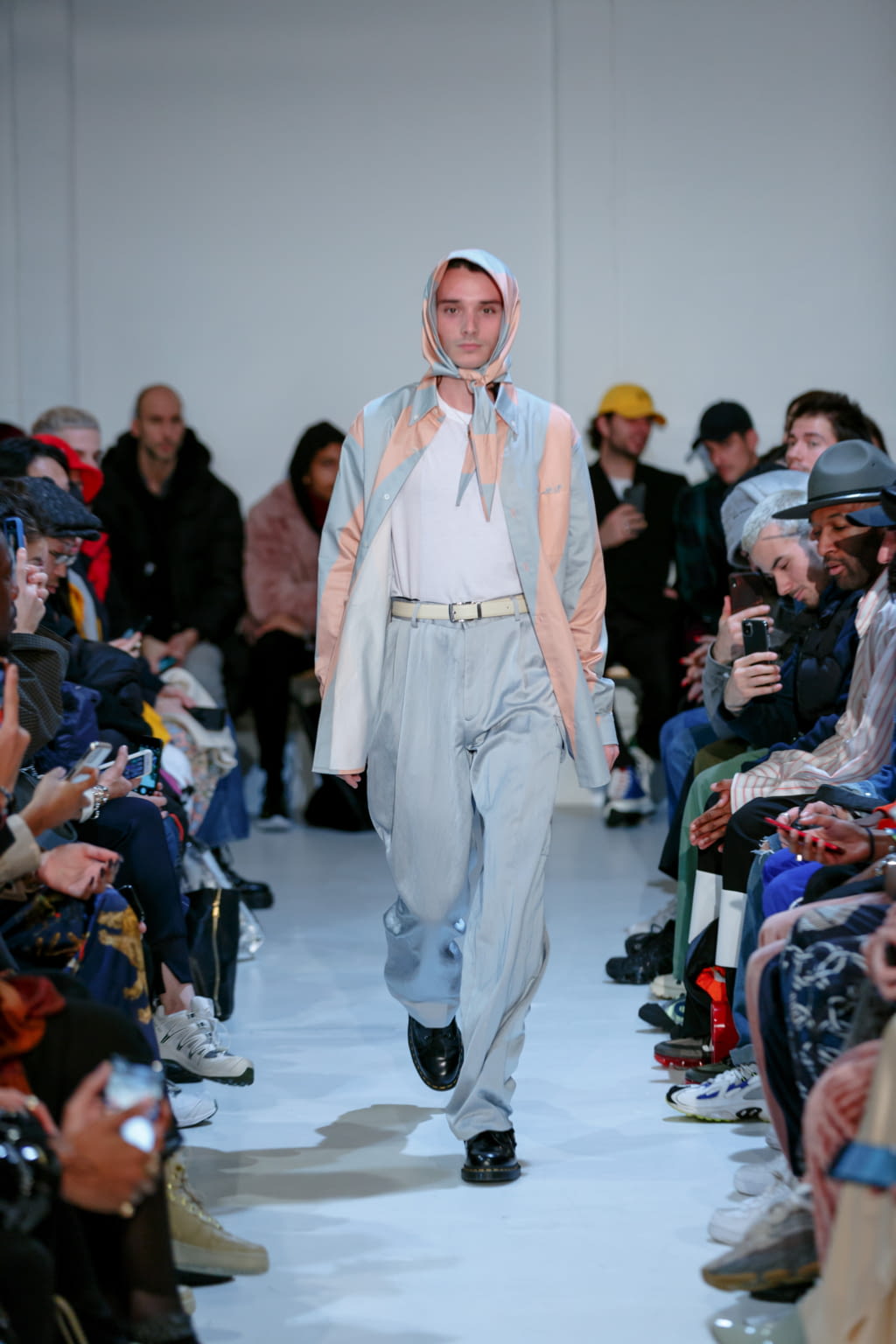 Fashion Week Paris Fall/Winter 2020 look 7 from the Bluemarble collection menswear