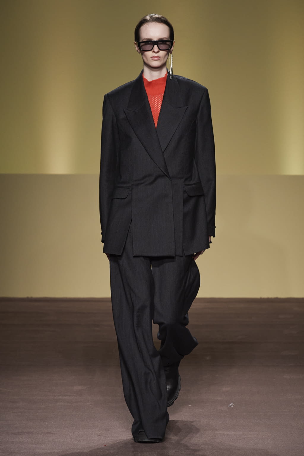 Fashion Week Milan Fall/Winter 2021 look 39 de la collection BUDAPEST SELECT womenswear