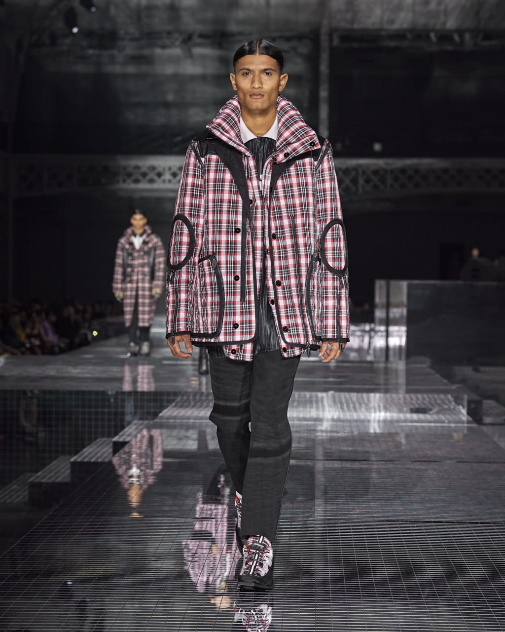 Fashion Week London Fall/Winter 2020 look 66 from the Burberry collection womenswear