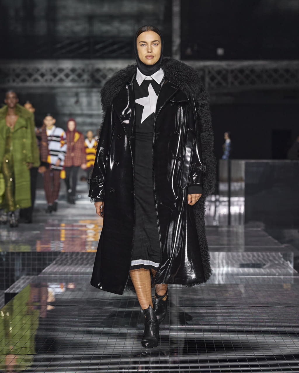 Fashion Week London Fall/Winter 2020 look 83 from the Burberry collection 女装