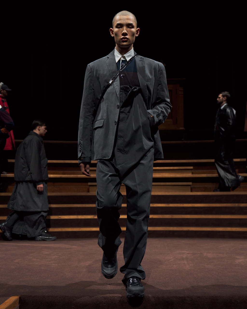 Fashion Week London Fall/Winter 2022 look 13 from the Burberry collection menswear