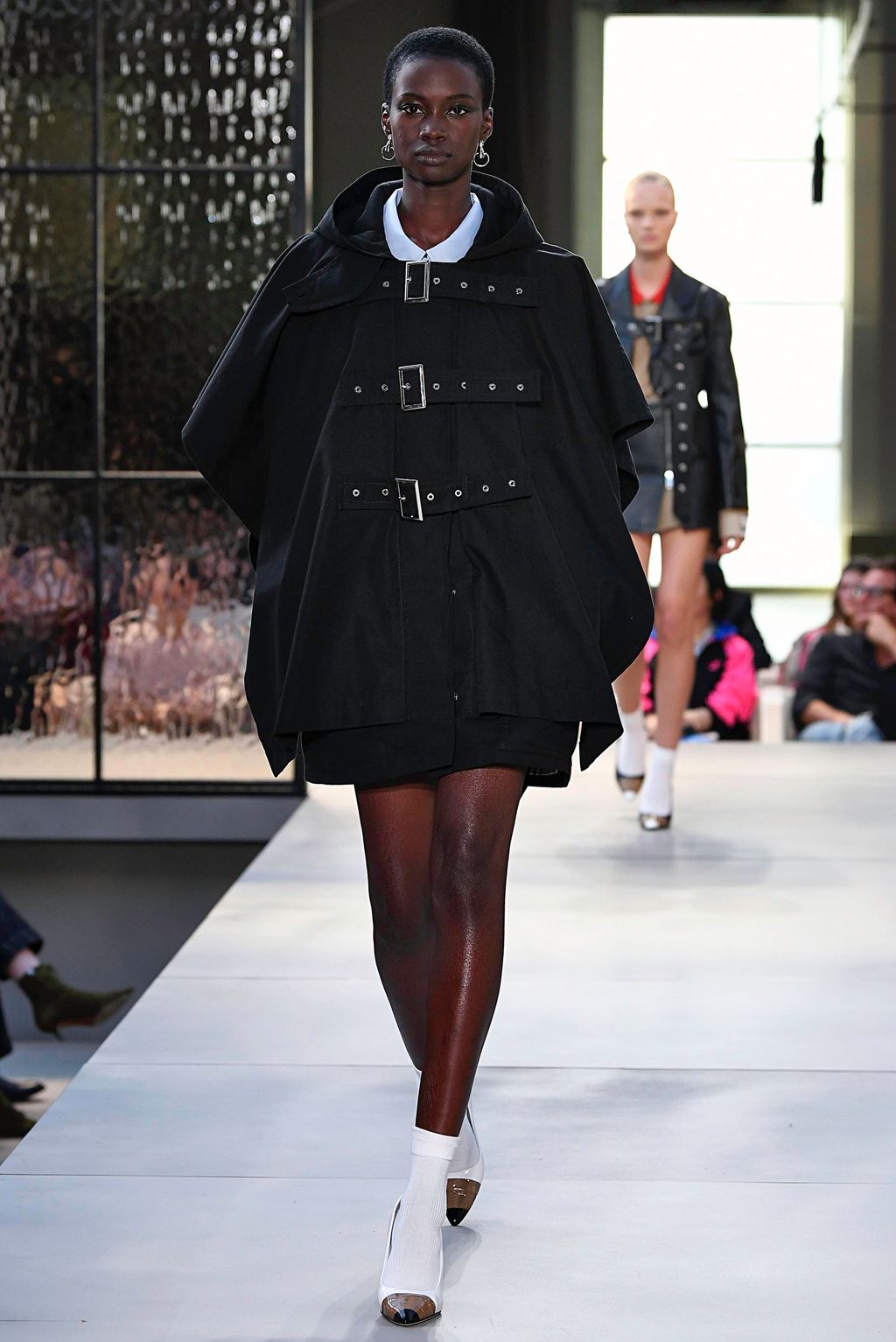Fashion Week London Spring/Summer 2019 look 74 de la collection Burberry womenswear