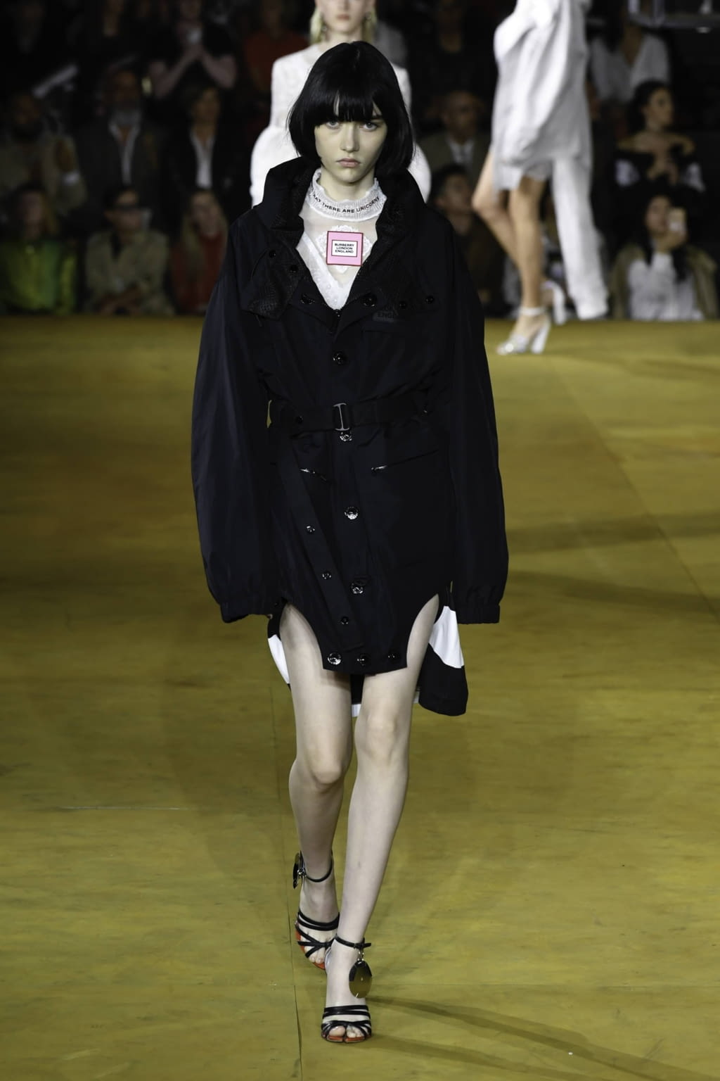 Fashion Week London Spring/Summer 2020 look 95 from the Burberry collection womenswear