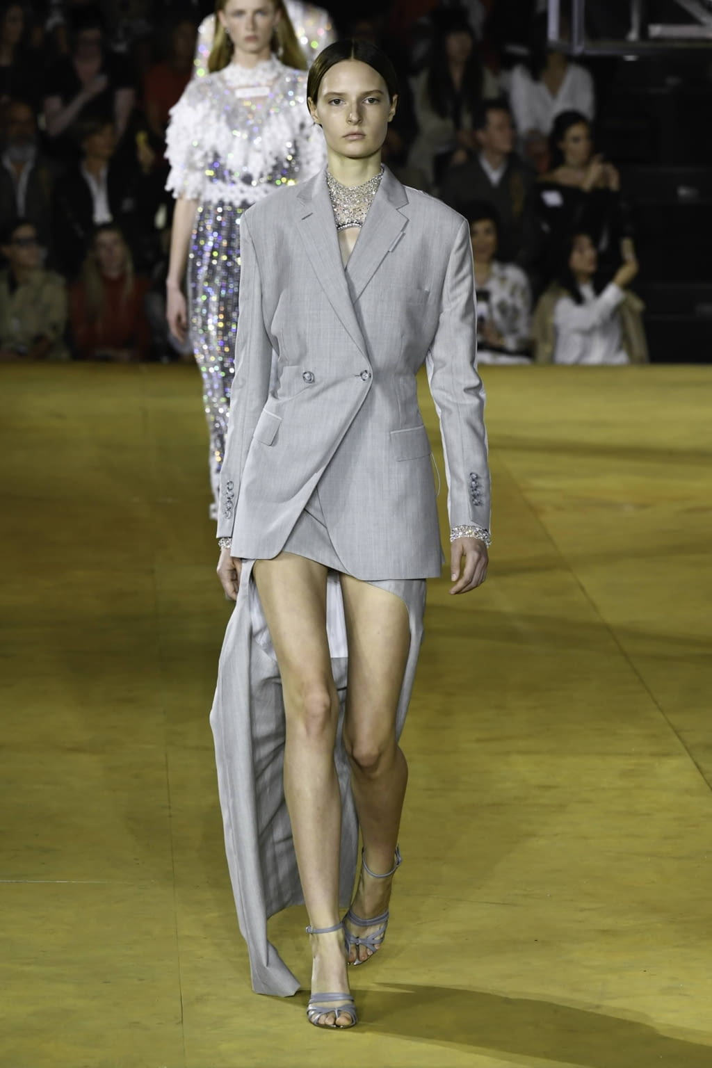 Fashion Week London Spring/Summer 2020 look 103 from the Burberry collection womenswear