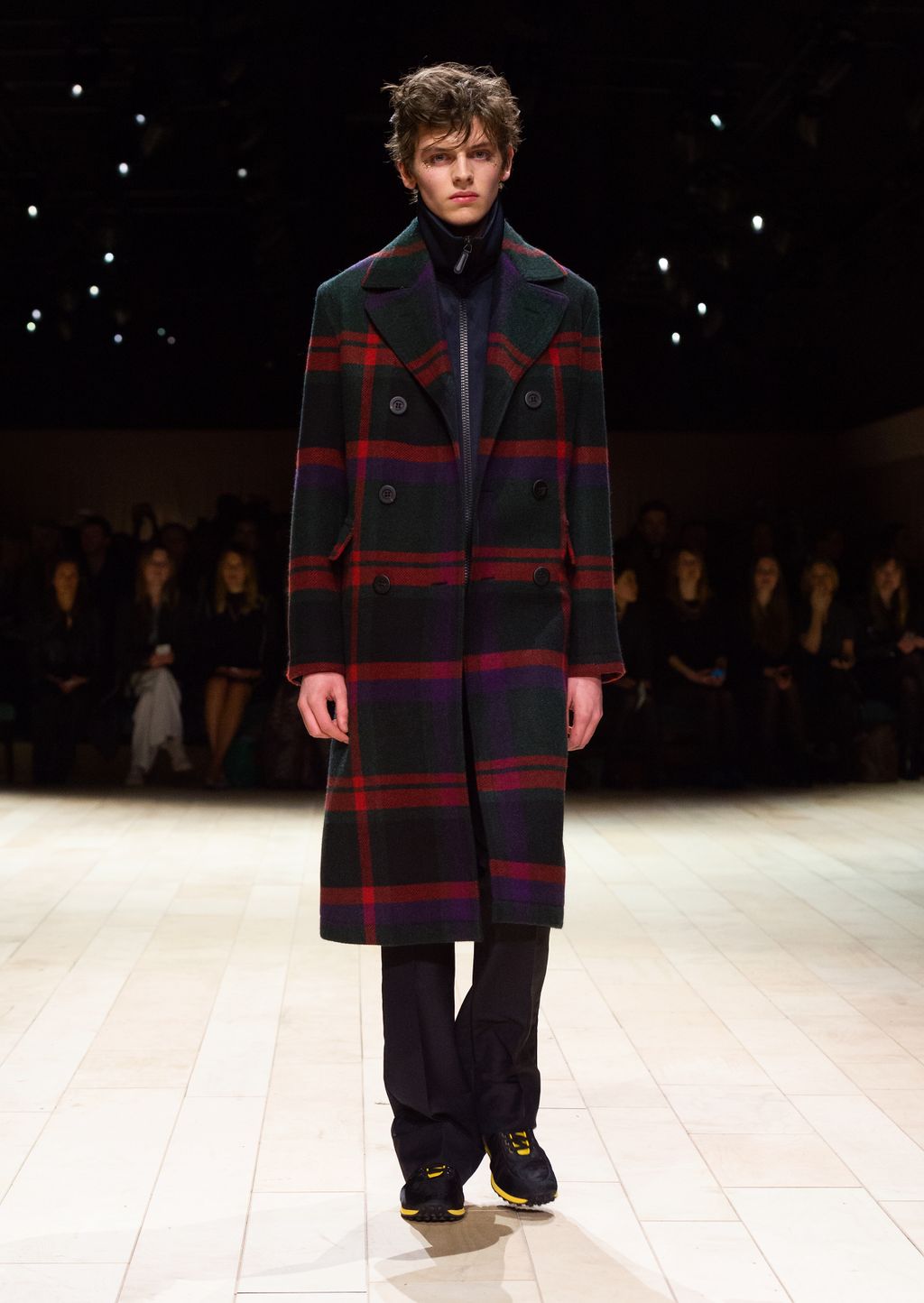 Fashion Week London Fall/Winter 2016 look 115 from the Burberry collection 女装