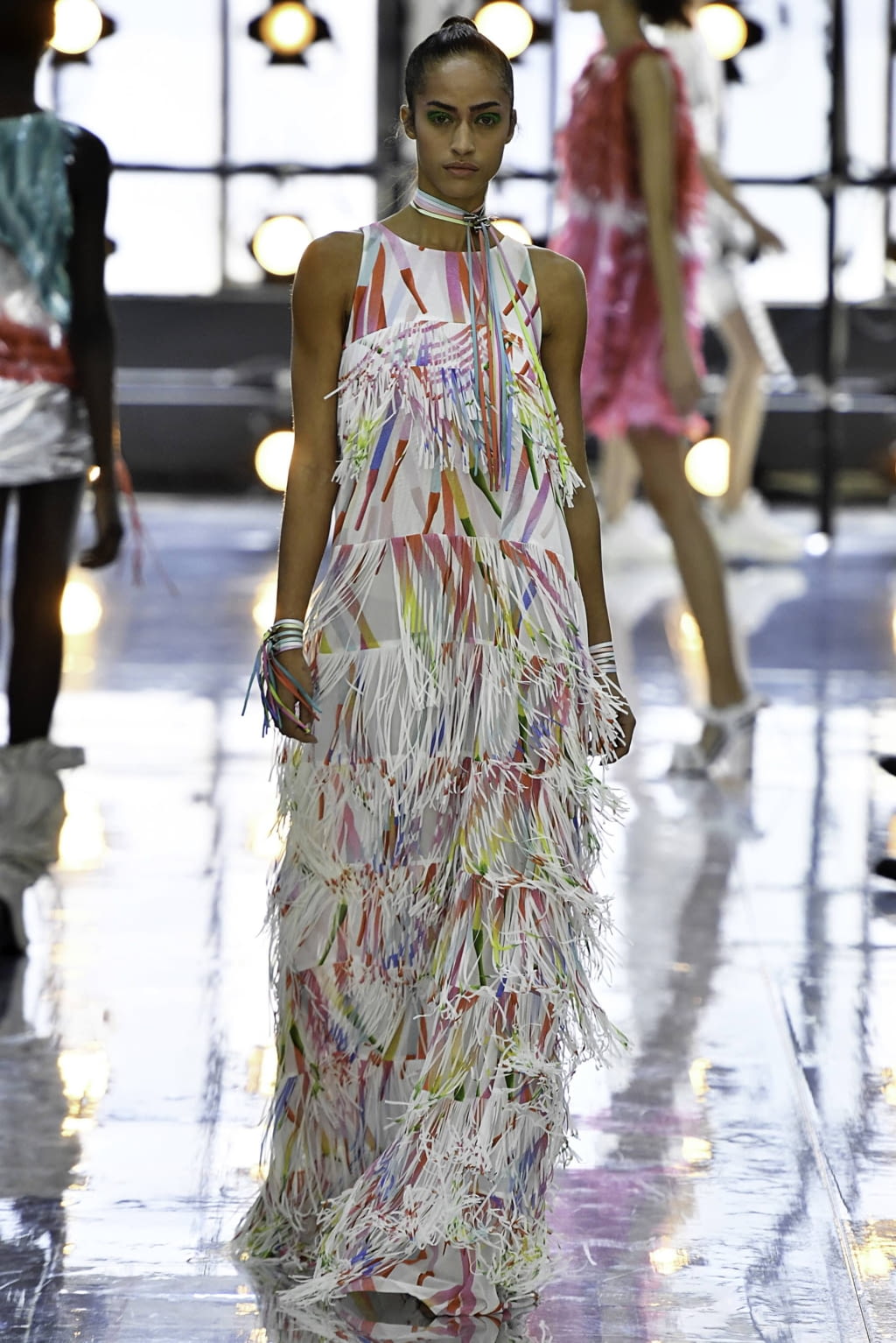 Fashion Week Milan Spring/Summer 2019 look 33 from the Byblos Milano collection 女装