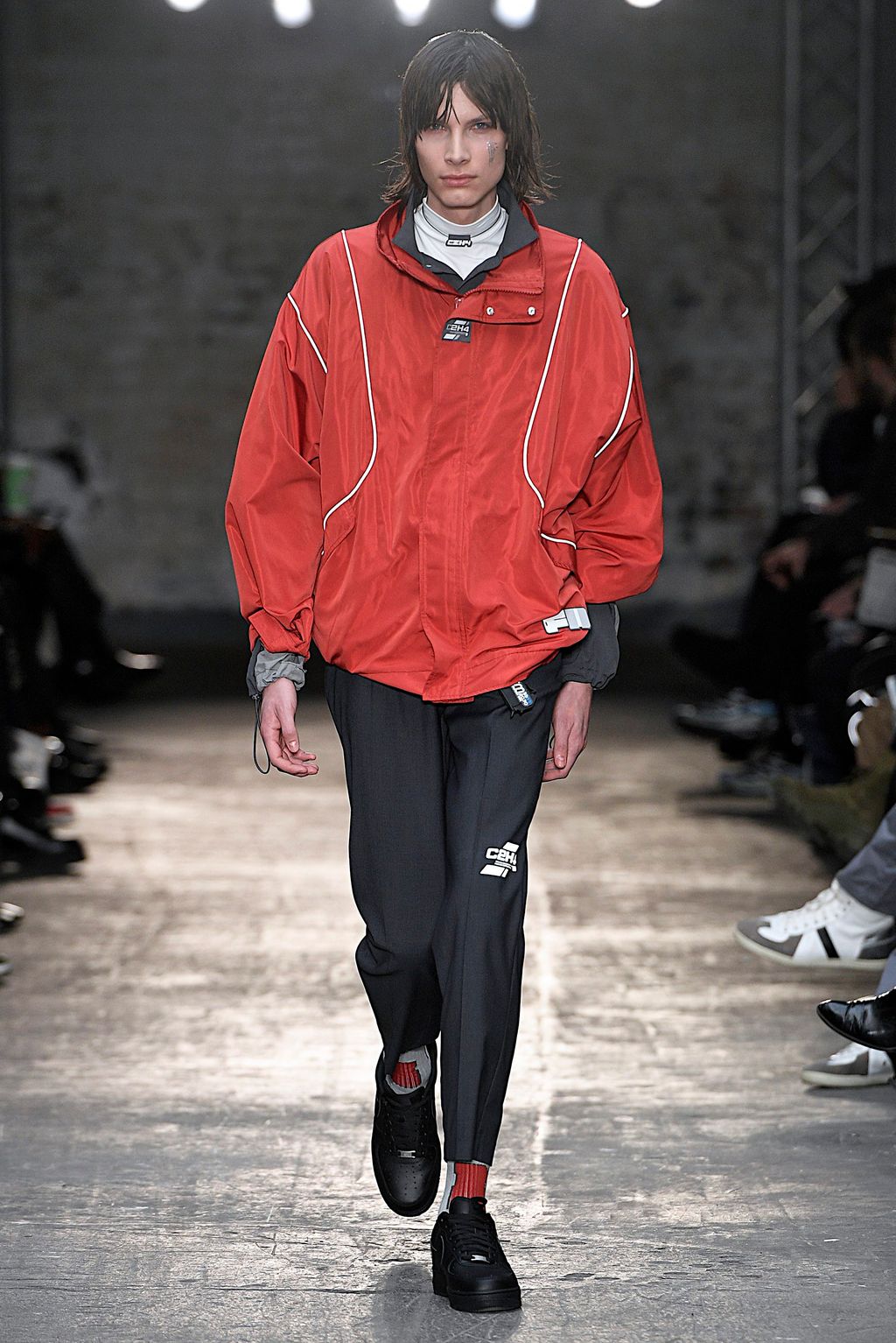 Fashion Week London Fall/Winter 2019 look 15 from the C2H4 collection menswear