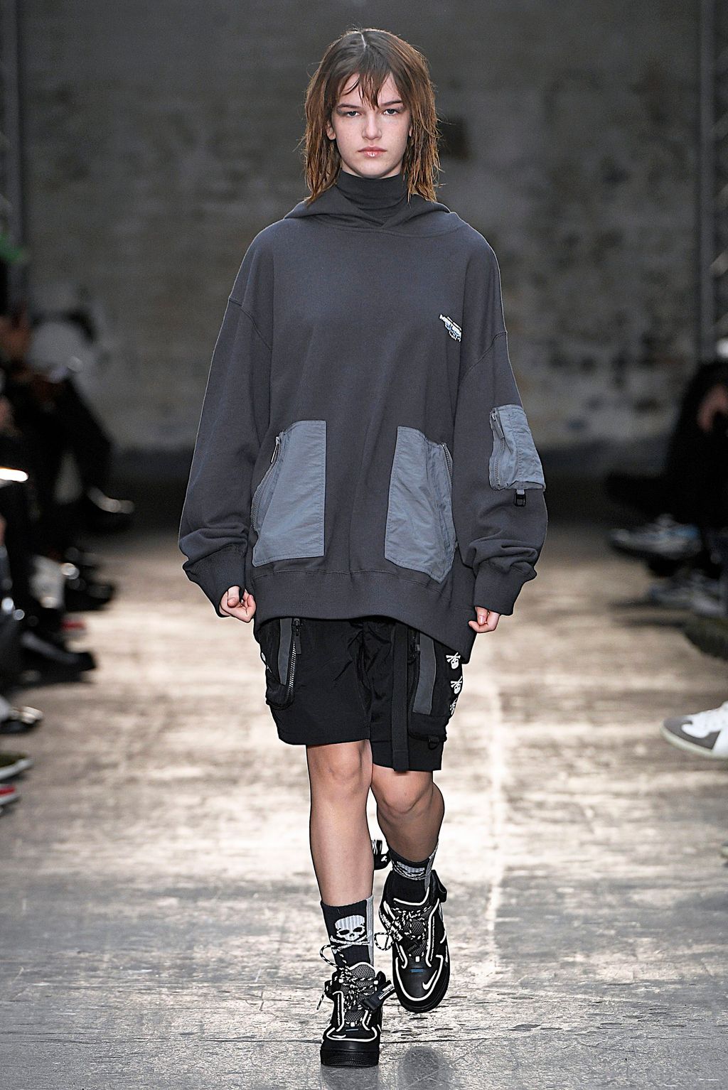 Fashion Week London Fall/Winter 2019 look 20 from the C2H4 collection menswear