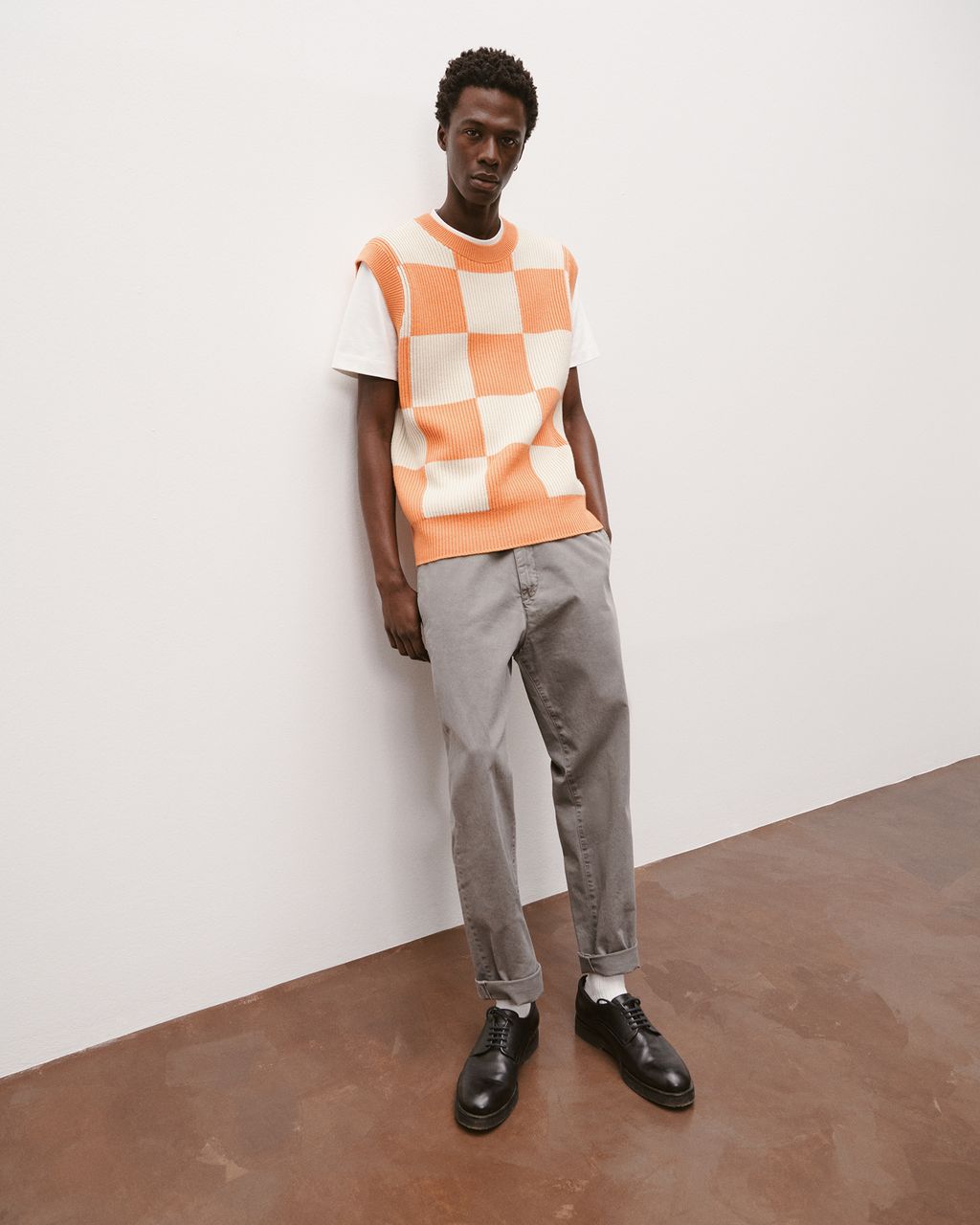 Fashion Week Paris Spring/Summer 2023 look 2 from the Closed collection menswear