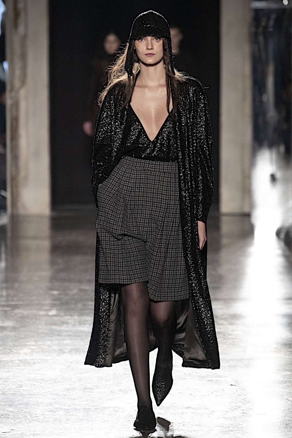 Fashion Week Milan Fall/Winter 2019 look 24 from the Calcaterra collection womenswear
