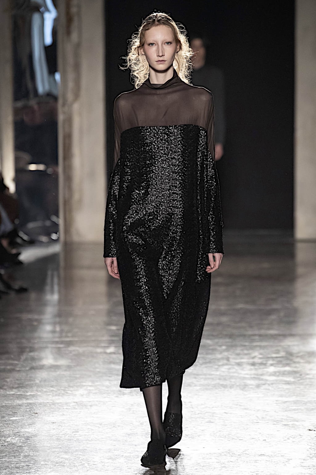 Fashion Week Milan Fall/Winter 2019 look 36 from the Calcaterra collection womenswear