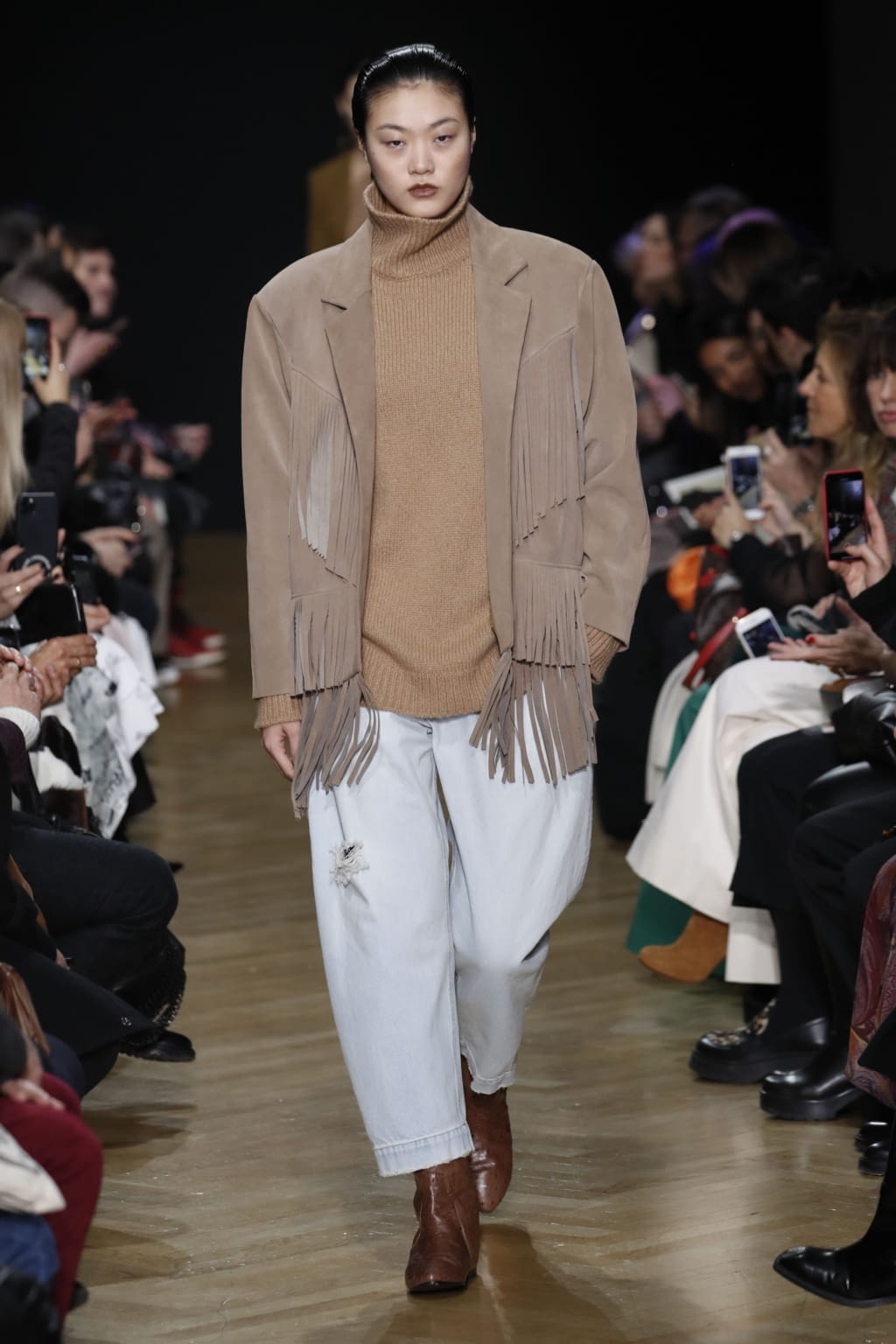 Fashion Week Milan Fall/Winter 2020 look 10 from the Calcaterra collection womenswear