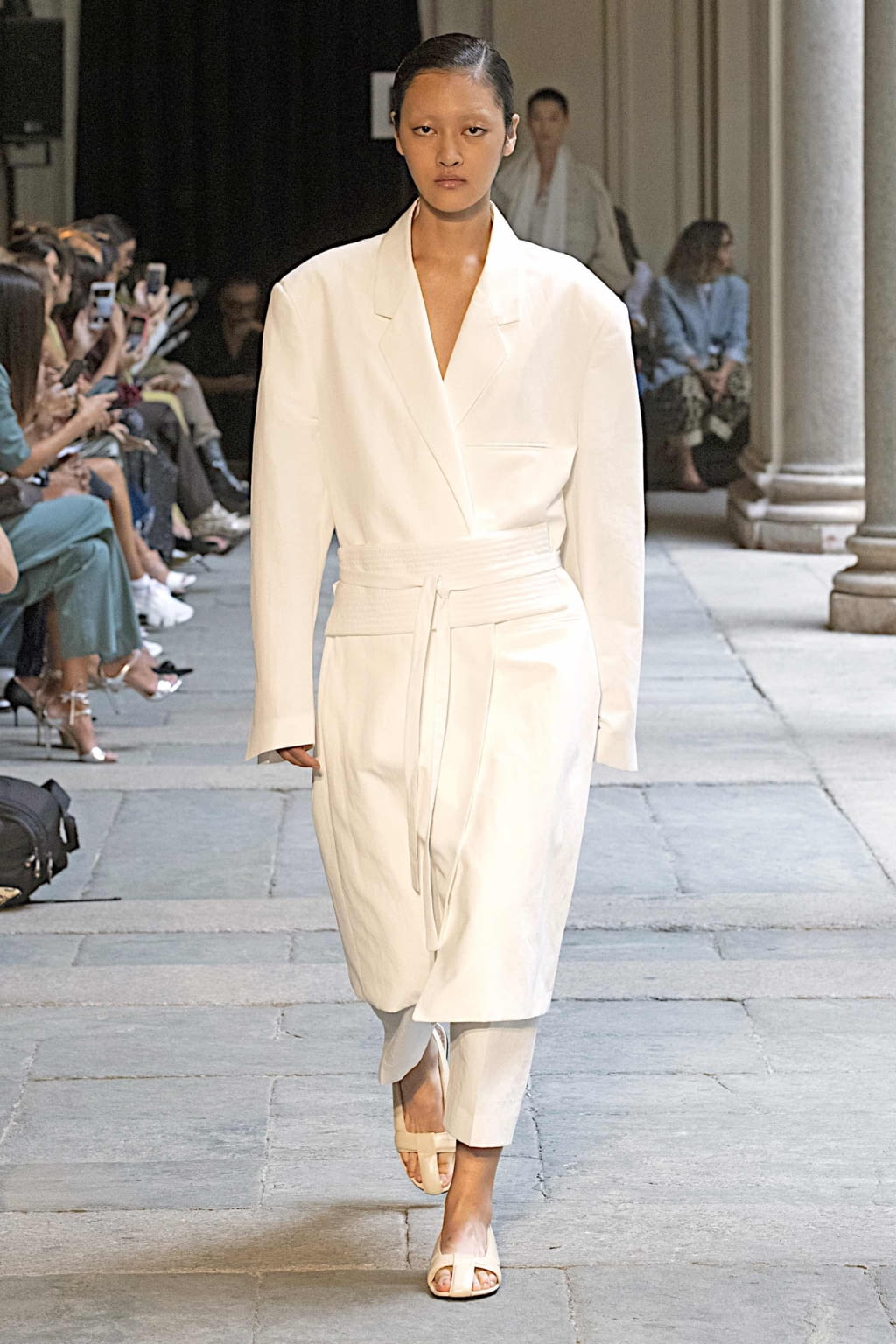 Fashion Week Milan Spring/Summer 2020 look 5 from the Calcaterra collection womenswear