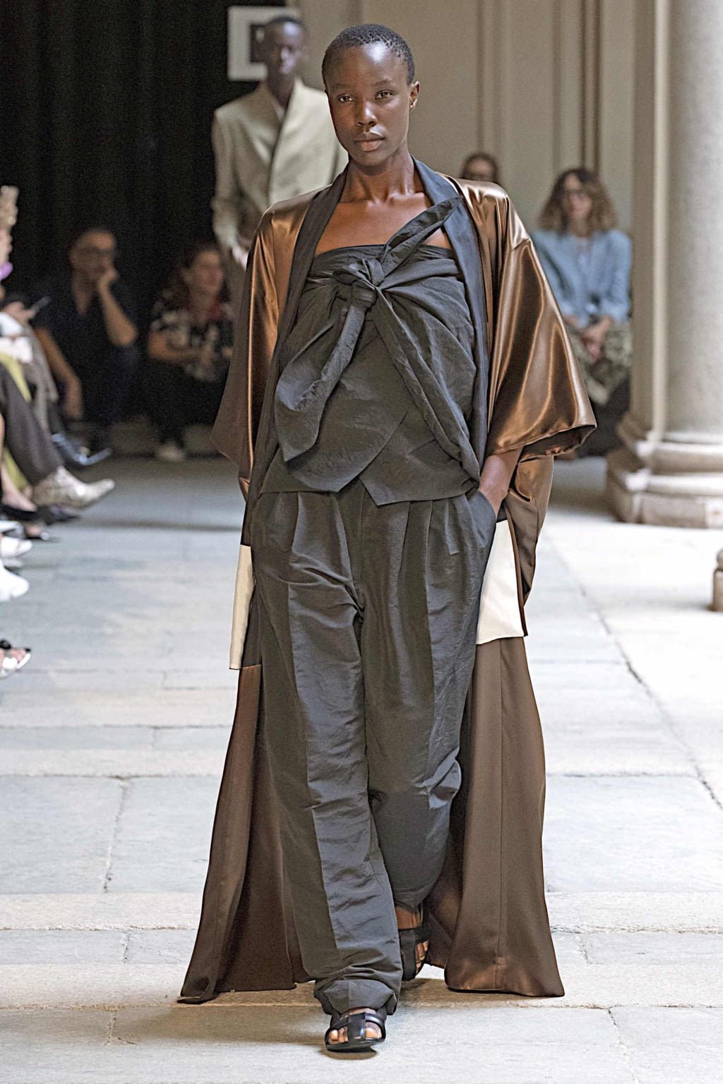 Fashion Week Milan Spring/Summer 2020 look 19 from the Calcaterra collection womenswear