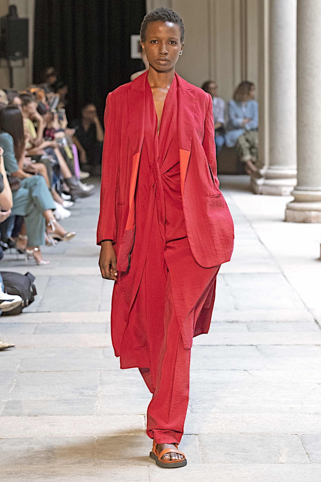 Fashion Week Milan Spring/Summer 2020 look 29 from the Calcaterra collection 女装